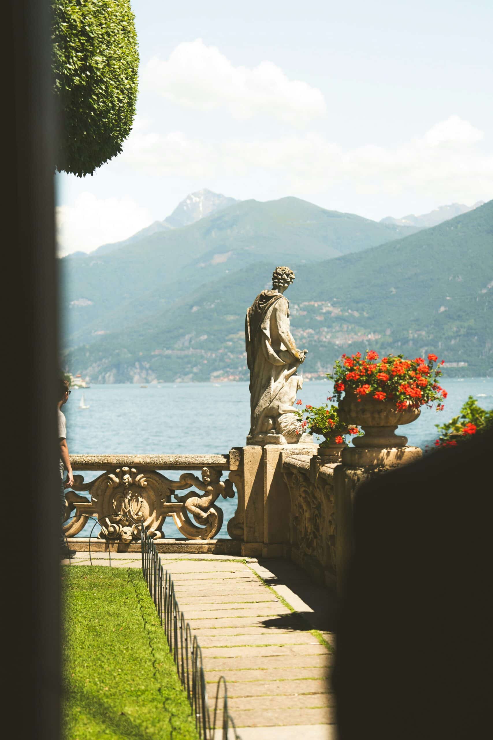Discover Hidden Corners